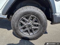 This Jeep Wrangler delivers a Regular Unleaded V-6 3.6 L/220 engine powering this Automatic transmis... (image 6)