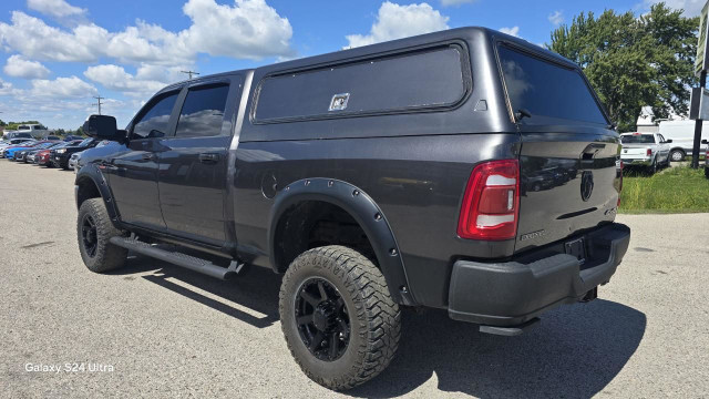 2019 RAM 2500 Big Horn / LIFT / 35s / Custom Leather!! in Cars & Trucks in London - Image 3