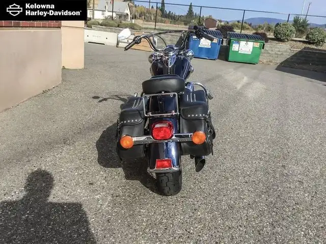 2013 Harley-Davidson FLSTC - Heritage Softail Classic in Street, Cruisers & Choppers in Kelowna - Image 6