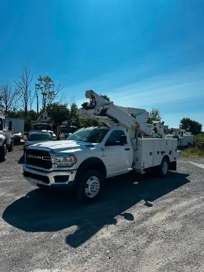 Beautiful 2020 Dodge RAM 5500 Service Bucket just arrived - Altec AT48M Contact for more details, tr...
