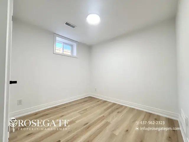 Spacious 3-Bedroom Basement Apartment with In-Unit Laundry – Ham in Long Term Rentals in Hamilton - Image 14