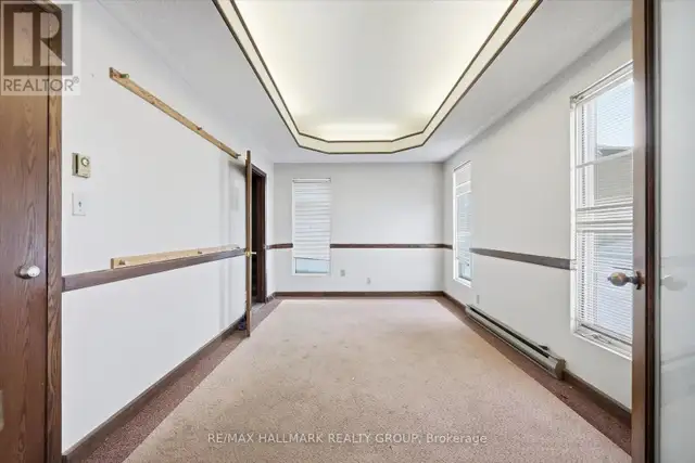 2 - 1215 RAINBOW STREET Ottawa, Ontario in Commercial & Office Space for Rent in Ottawa - Image 9