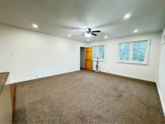 741 Trinity Street Innisfil in Long Term Rentals in Barrie - Image 5