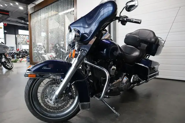 2013 Harley-Davidson FLHTC - Electra Glide Classic in Sport Touring in Edmonton - Image 35