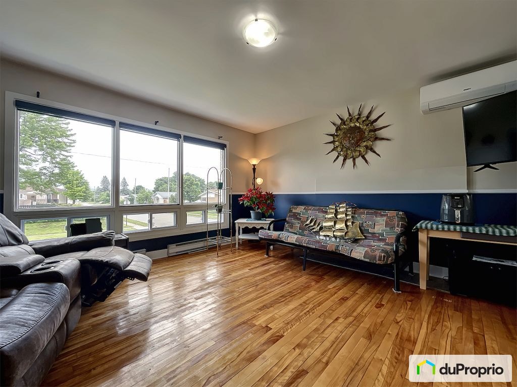 13e Avenue — photo 3