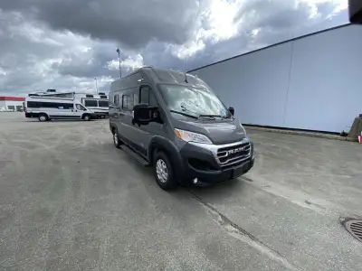 Winnebago Solis Pocket Class B gas motorhome 36B highlights: Multi-Function Dinette Rear Wet Bath Tr...