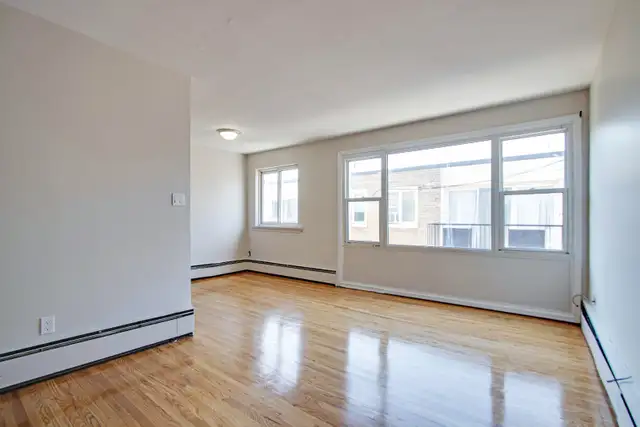 Charming 2 Bedroom Apartment for Rent in Whitby in Long Term Rentals in Oshawa / Durham Region - Image 10