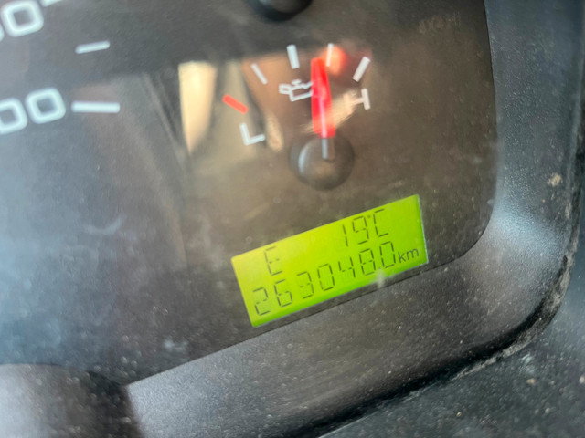 2004 F150 WITH TOPPER in Cars & Trucks in Lethbridge - Image 3