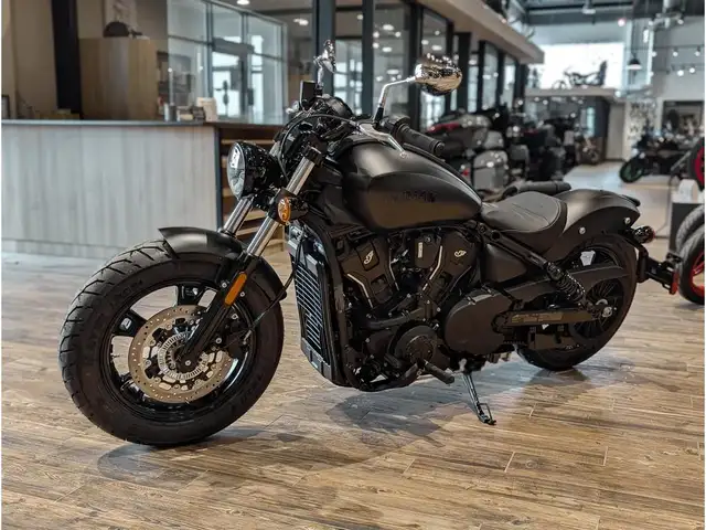 2025 Indian Motorcycle Scout Sixty Bobber Limited // Black Smoke in Street, Cruisers & Choppers in Winnipeg - Image 15