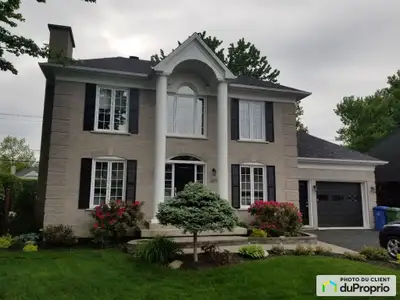 Découvrez cette magnifique maison soigneusement entretenue et prête à vous accueillir. Située dans l...