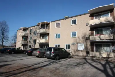 266 Christina Street S - 2 Bedroom End Unit