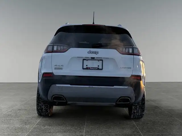 2019 Jeep Cherokee Limited in Cars & Trucks in Calgary - Image 6