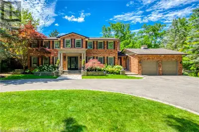 1251 LAKESHORE Road E Oakville, Ontario