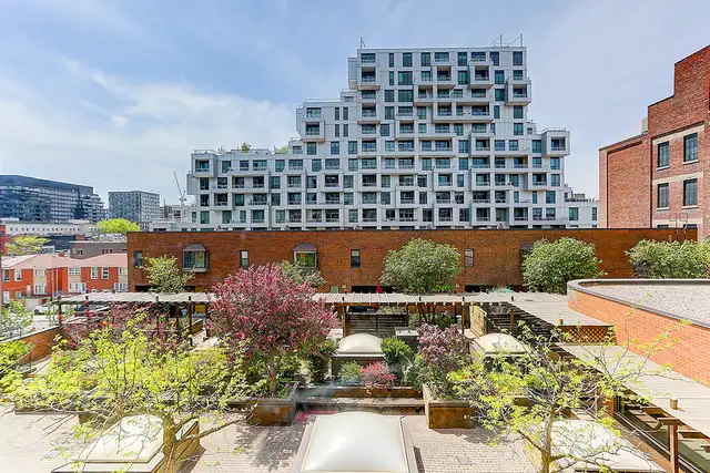 188 Spadina Ave - 405 in Long Term Rentals in City of Toronto - Image 35