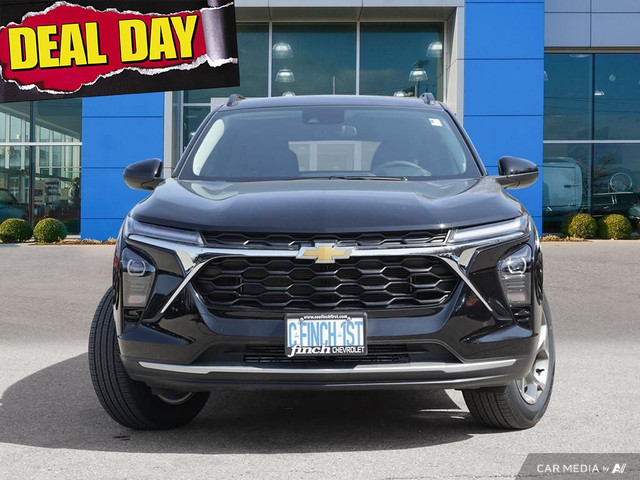 2025 Chevrolet Trax LT in Cars & Trucks in London - Image 2