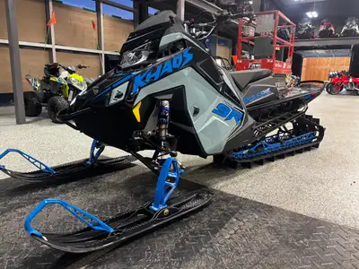 polaris pro rmk khaos 9r 2026 neuf disponible maintenant Points forts : Moteur 9R haute performance...
