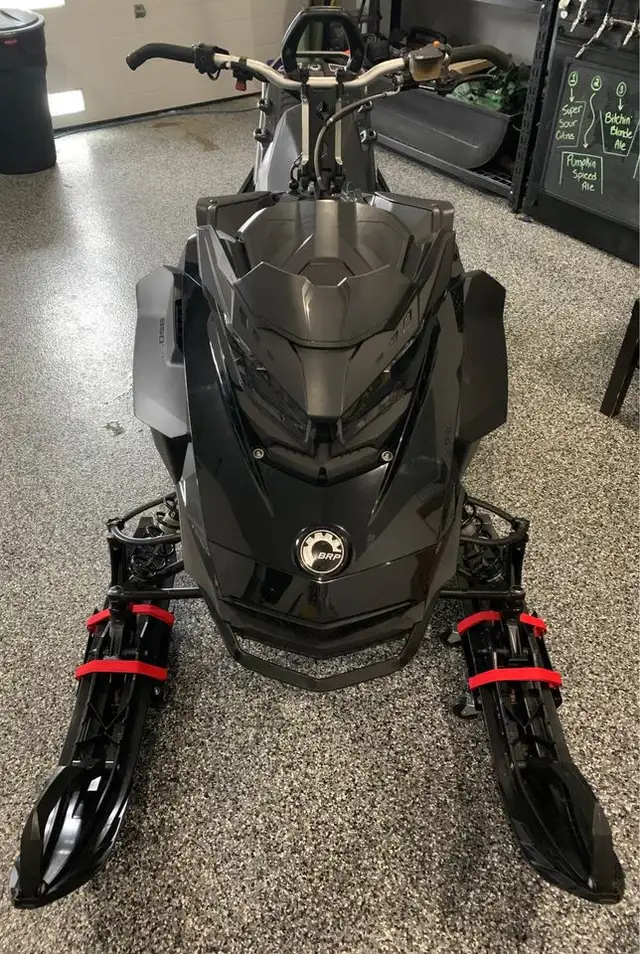 2021 SKI DOO 850 SUMMIT 154 (FINANCING AVAILABLE) in Snowmobiles in Saskatoon - Image 4