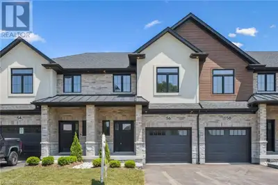 Welcome to The Harvest Hills FREEHOLD TOWNS in Ingersoll! This 2-storey, 3 bedroom luxury townhome w...