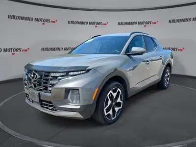 // ACCIDENT FREE!! // The 2022 Hyundai Santa Cruz Ultimate AWD is a smart choice for drivers who wan...