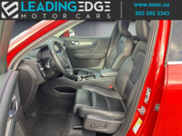 2023 VOLVO XC40 PLUS AWD- Back Up Camera- Driver Memory Seat- Power and Heated Front Seats- Bluetoot... (image 8)