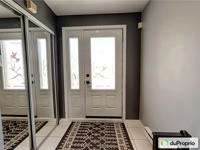 $699,000 - 2 Storey for sale in Ste-Dorothee dans Maisons à vendre  à Laval/Rive Nord - Image 3