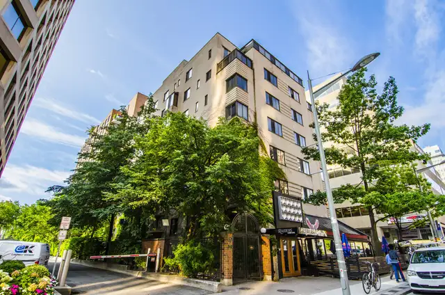 Renovated two bedroom, St. Clair and Yonge - ID 1266 in Long Term Rentals in City of Toronto - Image 14