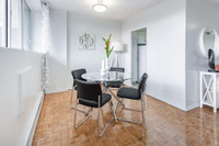 Overlooking the Rideau River in Ottawa South, Kingsview Apartments offers bright and spacious suites... (image 4)