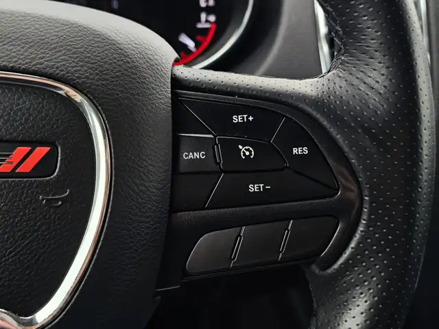 2018 Dodge Durango SXT AWD5610976337474560030