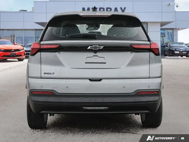 2027 Chevrolet Bolt LT in Cars & Trucks in Winnipeg - Image 7