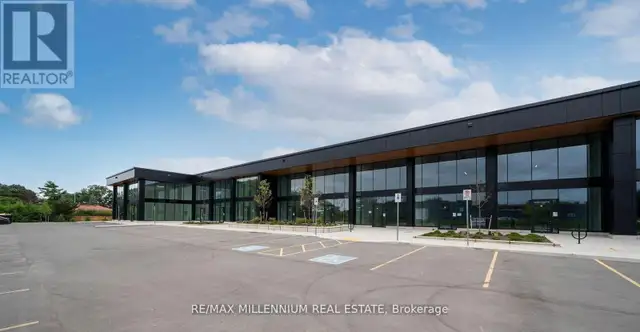 14 - 530 SPEERS ROAD Oakville (QE Queen Elizabeth), Ontario in Commercial & Office Space for Rent in Oakville / Halton Region - Image 3