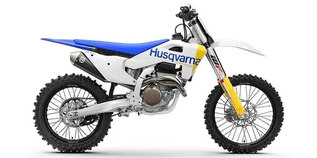 2027 Husqvarna Motorcycles FC 250 in Dirt Bikes & Motocross in Chilliwack - Image 3