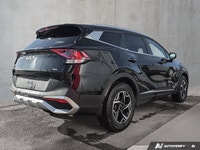 This 2023 Kia Sportage LX comes equipped with *2.5L 4-cylinder engine*, *8-speed automatic transmiss... (image 6)