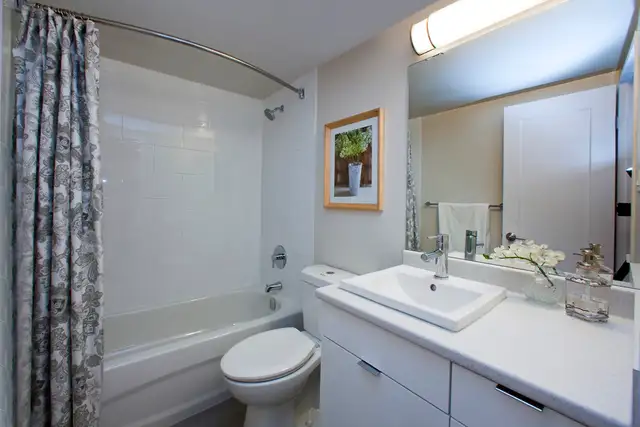 1 Bedroom Large Apt. for Rent Steps to Victoria Park Station! in Long Term Rentals in City of Toronto - Image 10