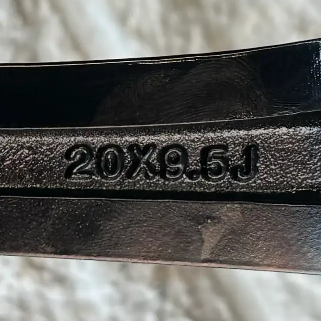 (98%) 4x 275/50R20 Michelin Winters w/ MB G550 / G63 Rims + TPMS in Tires & Rims in City of Toronto - Image 10