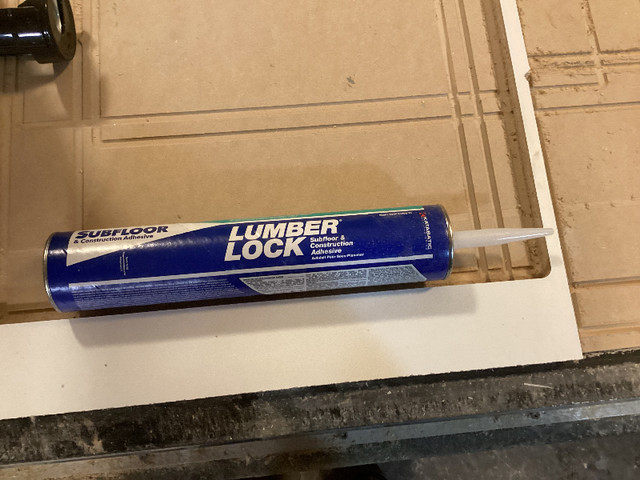 5 new sub floor caulking glue Lumber Lock and a new caulking gun in Hardware, Nails & Screws in City of Halifax - Image 2