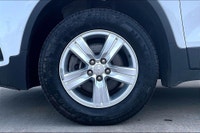 1.4 L 4 Cyl Engine Vehicle Options: Rear Back Up Camera, Touch Screen Radio System, Heated Seats, Bl... (image 8)