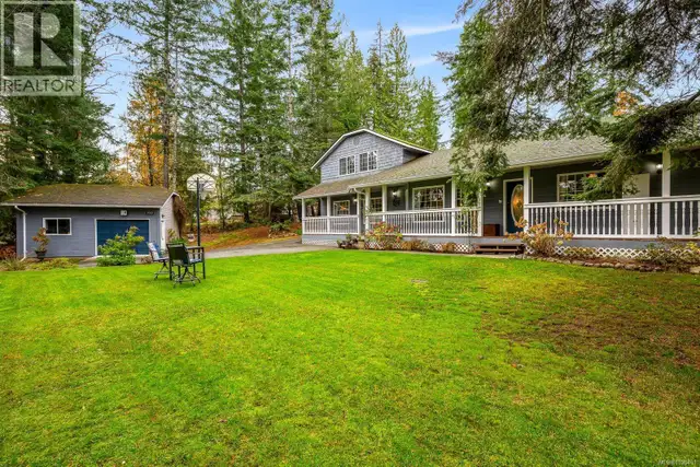 777 Salsbury Rd Courtenay, British Columbia in Houses for Sale in Comox / Courtenay / Cumberland - Image 2