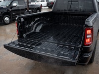Welcome to Barrie Dodge Chrysler Jeep. 3.55 REAR AXLE RATIO,TIRES: 275/55R20 OWL ALL-SEASON (STD),BL... (image 7)