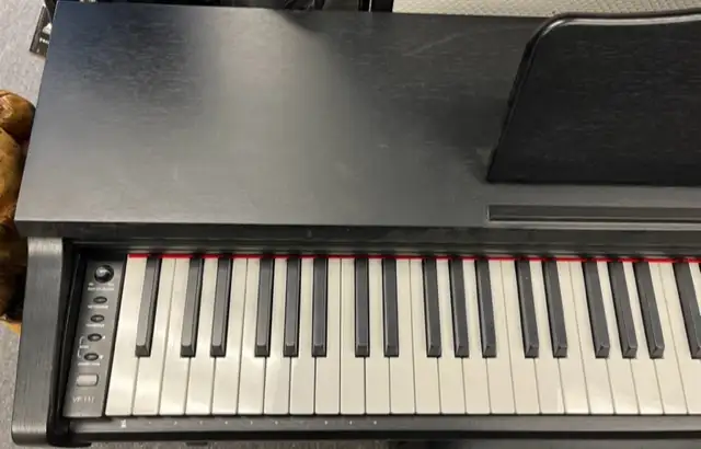 Galileo Viscount VP 111 Electric/Digital Piano - 88 key in Pianos & Keyboards in Oakville / Halton Region - Image 6