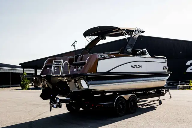 2024 Avalon WAKETOON in Powerboats & Motorboats in Rimouski / Bas-St-Laurent - Image 8
