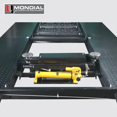 4 POST LIFT - JACK - $1,150.00 + HST Mondial RJ5 - Sliding Jack for 4 Post Hoists Hydraulic Hand Pum...