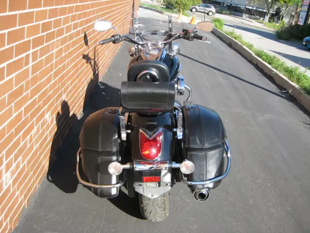 2010 YAMAHA V-STAR 950 TOURER in Street, Cruisers & Choppers in City of Toronto - Image 6