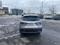 SUV ....... SPORT PACKAGE ....... 2.0L ENGINE WITH 158 HP AND 138 LB-FT OF TORQUE ........ AWD ........ (image 5)