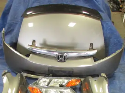 Item For Sale ! Used Off 2008 Honda Civic Sedan Gray Color Fender / Hood / front bumper with Grille...