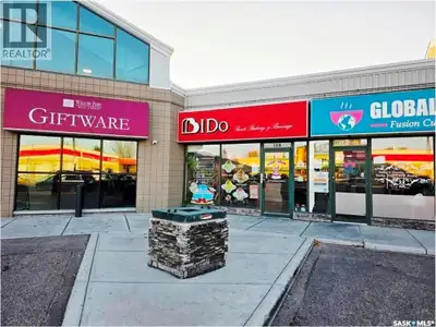 Cake making business for sale on a busy 8th street, the plaza with CIBC, Wokbox, prairie ink restaur...