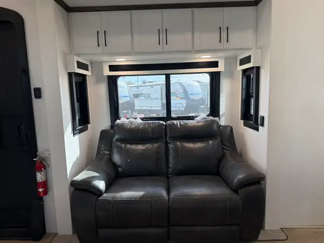 2024 Forest River RIVERSTONE 421 FK in Travel Trailers & Campers in St. Albert - Image 42