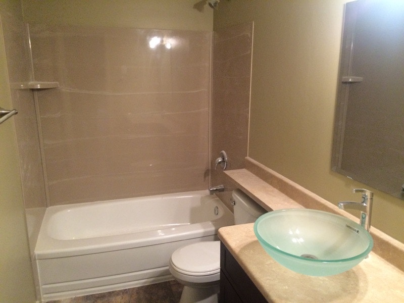 MONTEGO MANOR 383 GERTRUDE AVE LG 1BR AVAILABLE 4