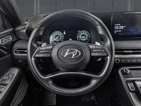 *Certified, Leather Seats!* With its impressive features list, awesome SUV capability, and luxury in... (image 7)