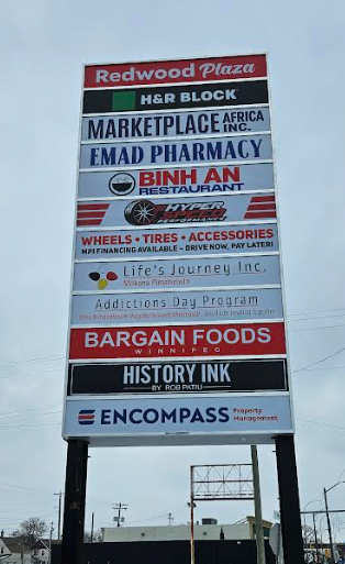 RETAIL COMMERCIAL SPACE FOR LEASE ON MAIN STREET in Commercial & Office Space for Rent in Winnipeg - Image 3