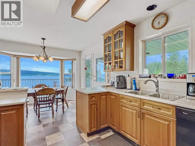 3439 CHIMNEY LAKE ROAD Williams Lake, British Columbia in Houses for Sale in Williams Lake - Image 11